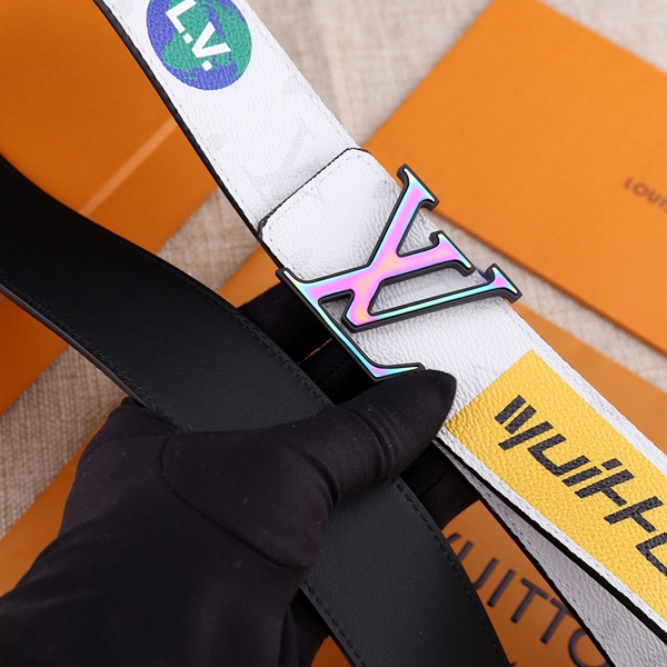 激安ルイヴィトンベルト背面デザイン